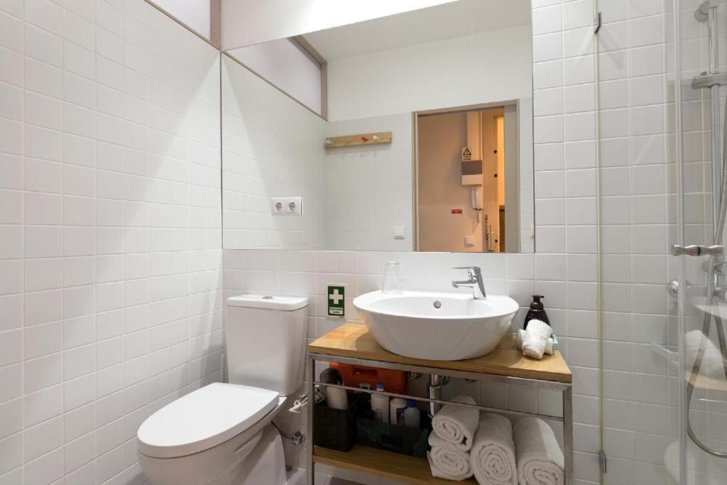 Pretty 163 Apartment Porto Bagian luar foto
